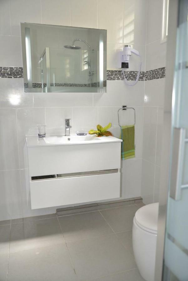 Residence Kay Mamy Zet เลอ ฟร็องซัว ภายนอก รูปภาพ
